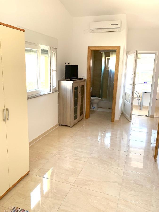 Apartments Buba วีร์ ภายนอก รูปภาพ