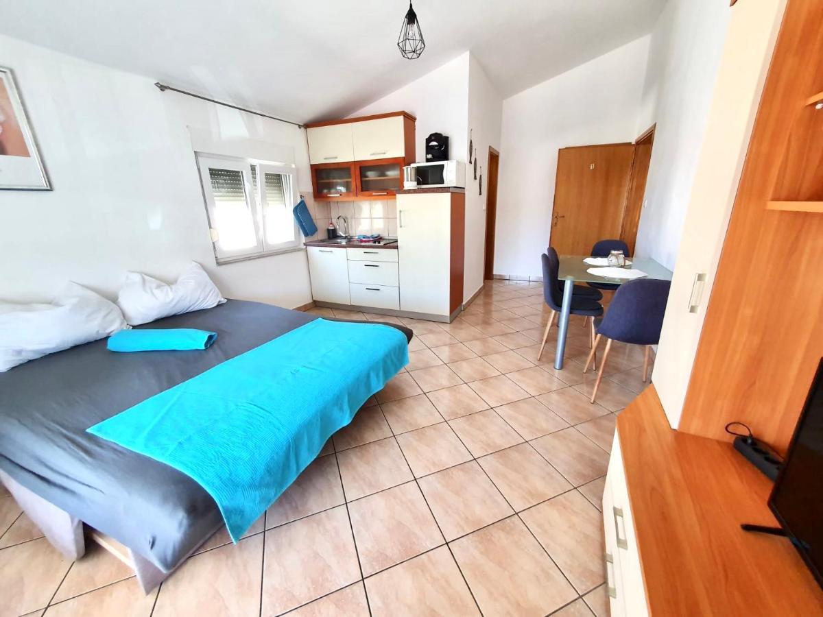 Apartments Buba วีร์ ภายนอก รูปภาพ